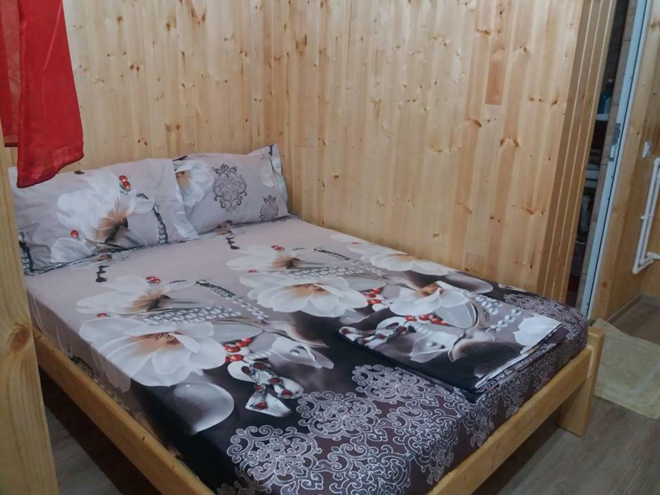 فندق Vila Baciu توزلا المظهر الخارجي الصورة